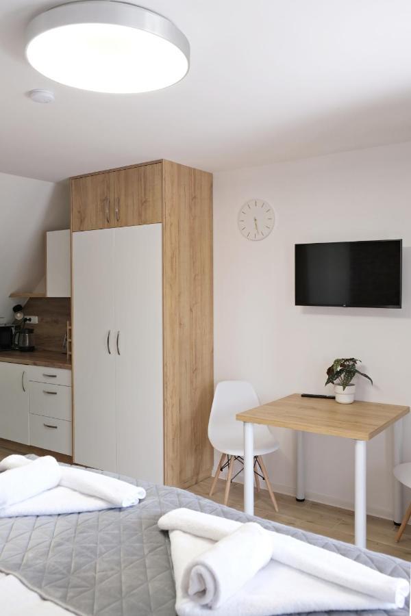 Apartmanovy Dum Na Kolonade Lednice Exterior photo